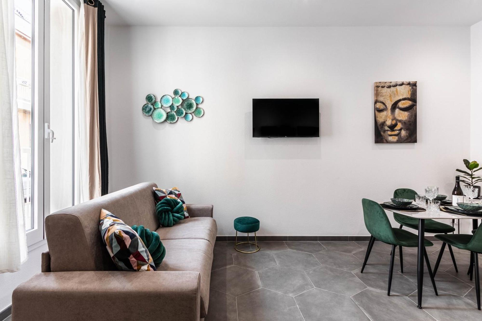 Dimo Luxury Apartment 1 阿沃拉 外观 照片